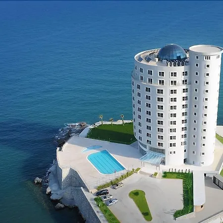 Lamos Hotel